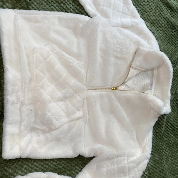 fuzzy jacket - Picture 1 of 5